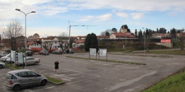 Il parcheggio oggetto di deimpermeabilizzazione Il parcheggio oggetto di deimpermeabilizzazione